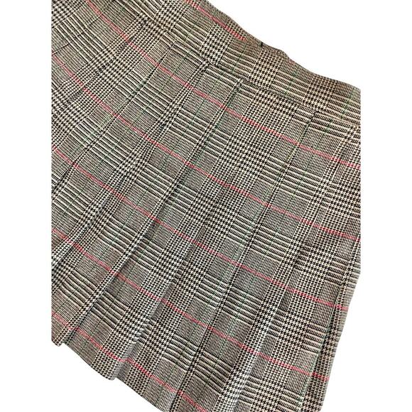 New BRANDY MELVILLE WRAP MINISKIRT DANA BUCKLE PLAID PLEATED PREPPY AESTHETIC - Picture 14 of 16